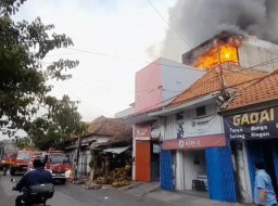 Ruko Sembako di Keputran Ludes Terbakar