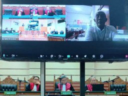 Kades Laden Pamekasan Fathor Rachman Diputus 1 Tahun 6 Bulan