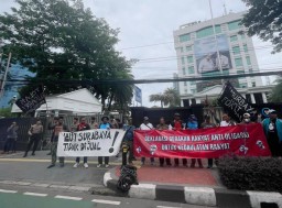 Suara Tolak Reklamasi Surabaya Waterfront Land Sampai ke Jakarta