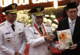 Salah Satu Visi Misi Gubernur Jatim Menuju Indonesia Emas 2045