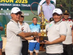 Tennis KPT Surabaya Cup 2025 Dibuka di Markas Kodam V Brawijaya