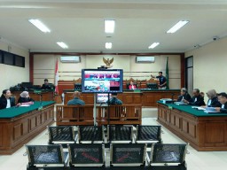 Taufiq dan Masrur PD Pasar Surya Diputus 2 Tahun Penjara