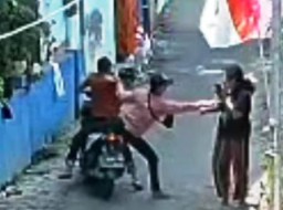 Dua Pemuda Mabuk di Pandugo Nekat Rampas Ponsel Pelajar