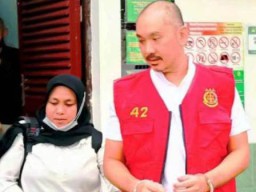 Setelah Tembak Mobil Eri Cahyadi, Terdakwa Royce Muljanto Rusak Pintu Kaca Bank Mandiri