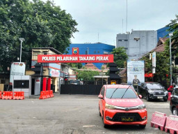 Oknum Polres Tanjung Perak Diduga Lepas Judol Rp300 Juta?