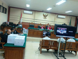 Sidang Dakwaan Sugiri Sancoko