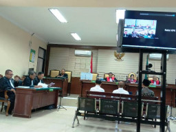 Maidi Didakwa Minta Uang ke Pengusaha dan Yayasan Pendidikan