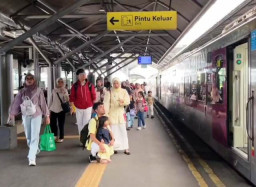 Arus Balik Libur Sekolah, KAI Daop 8 Layani 40 Ribu Penumpang