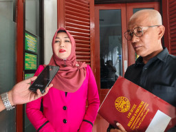 Giring Opini di Tengah Proses Sidang, Lia Istifhama Soroti Ketidakhadiran Penggugat