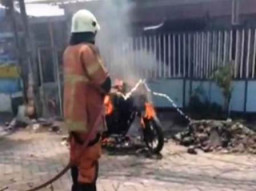 Motor Terbakar hingga Sambar Instalasi Kabel Internet