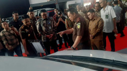 Lelang Serentak HUT Ke-81, Kejati Jatim Pamerkan 275 Barang Rampasan Negara