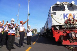 Angkutan Logistik Kereta Api Beroperasi di TPS