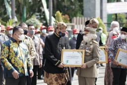 Apresiasi Gubernur Jatim Kepada Pelindo Regional 3