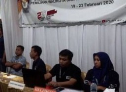 Balon Wali Kota Surabaya Yasin-Gunawan Disoal