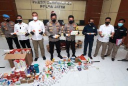 43 Jenis Obat dan Vitamin Diamankan Polisi