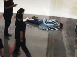Bos Peralatan Bayi Bunuh Diri di Mall Galaxy