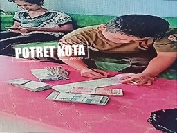 Hanafi Kumpulkan Uang Redistribusi Tambaksari