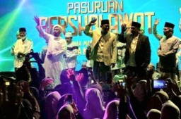 DPRD Kabupaten Pasuruan Gelar Sholawatan