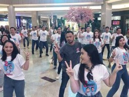 Gen Z PSI Jatim Flash Mob Goyang Gemoy di Surabaya