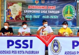 Gus Ipul Launching Sepak Bola Liga Antar Kampung