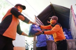 PT Pelindo III Bagikan 37.000 Paket Sembako