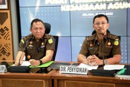 PLN Kongkalikong Pengadaan Tower Rp 2,2 Triliun