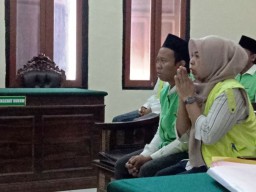 Nurhayati dan Arif Berterimakasih Dihukum 5 Bulan
