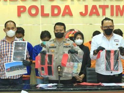 Polda Jatim Bongkar Kasus Penggelapan 30 Ton Gula