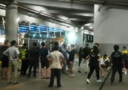 Ratusan Pemudik Mengamuk di Dermaga Merak