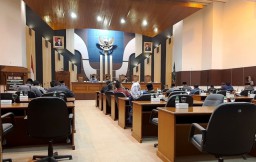 Paripurna Interpelasi Sengketa Cakades Pasuruan