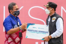 Pelindo III Sumbang Sembako ke Pemkot Surabaya