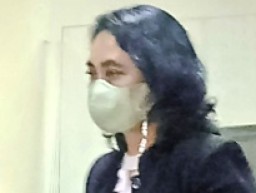 Korupsi Kota Batu, Theresia Wiwin Ermawati Berbelit