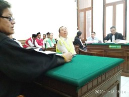 Winarto Calo Dispendukcapil Surabaya Diadili