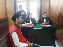 Pengedar Pil Koplo Sekolah Dituntut 1 Tahun Penjara