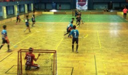 Tim Unesa Rebut Juara Floorball Cup