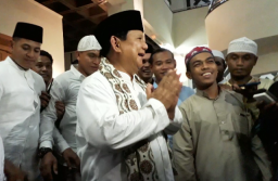 Prabowo Subianto Diundang Bersholawat