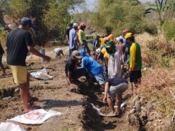 Oknum Perangkat Desa di Gresik Serobot Tanah Warga
