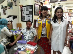 Tatik Effendi Ajak Masyarakat Cek Kesehatan Gratis