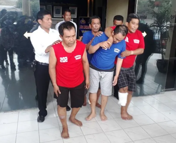 Petugas PDAM Gadungan Gondol Perhiasan