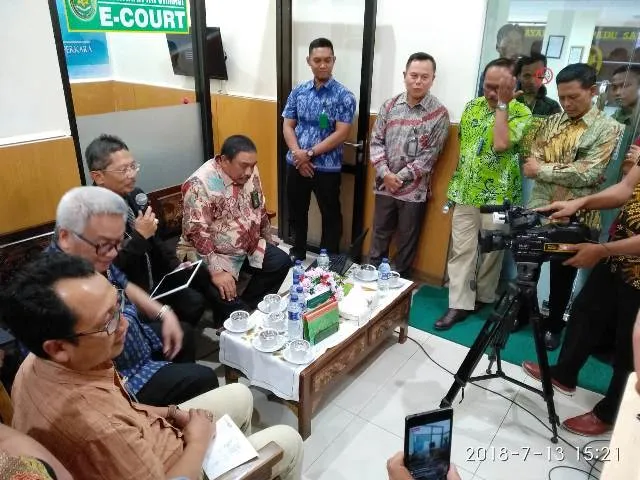 PN Surabaya Sosialisasi Program E-Court