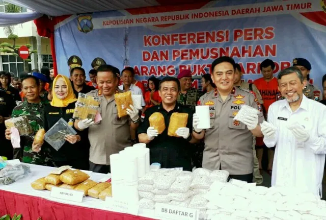 Barang Bukti Narkoba Rp 28 Miliar Dimusnahkan