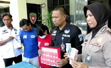 Pasutri Krukah Jualan Sabu Untuk Beli Susu