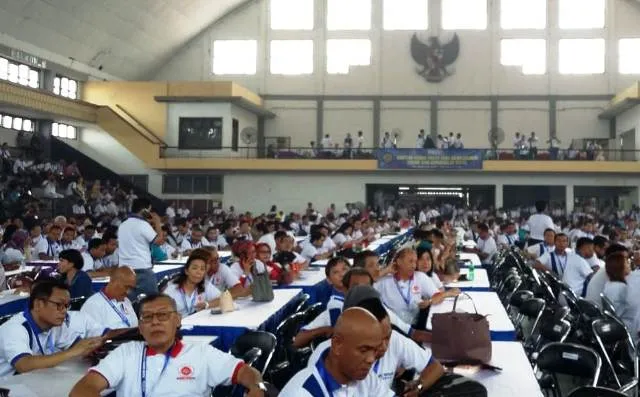 Acara Rekor Muri Peradi Surabaya Melebihi Target