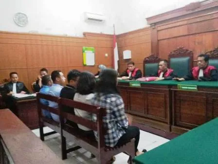 Para Jagoan Jimmy's Club Hanya Dituntut 3 Bulan