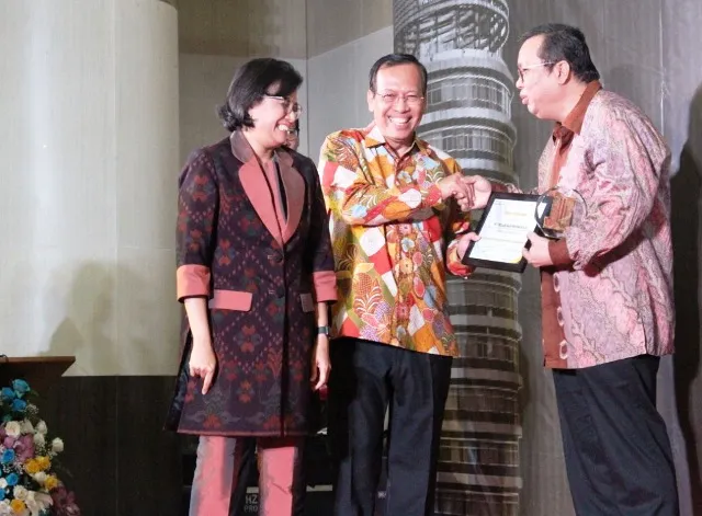 Kemenkeu Beri Penghargaan PT Pelindo III