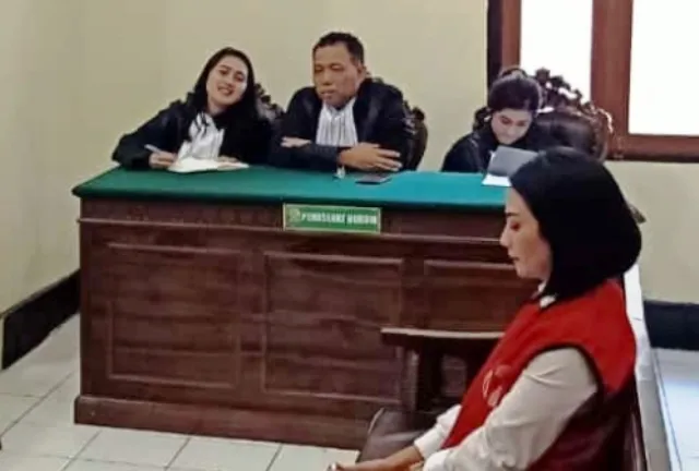 Vanessa Angel Dituntut 6 Bulan Penjara