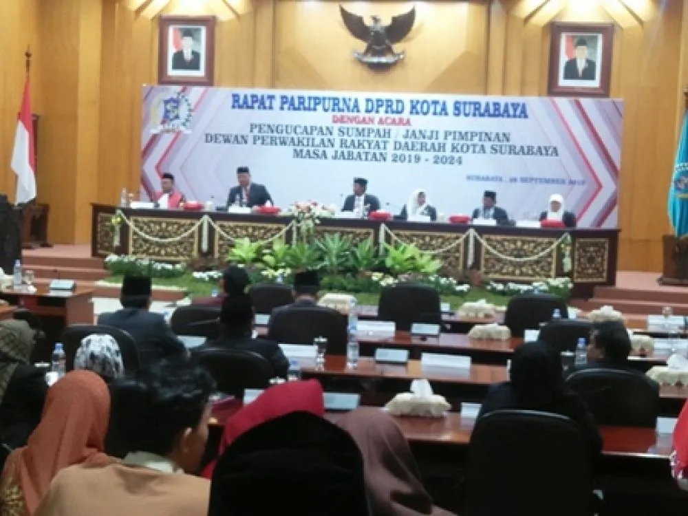Wali Kota tak Hadiri Sumpah Ketua DPRD Surabaya