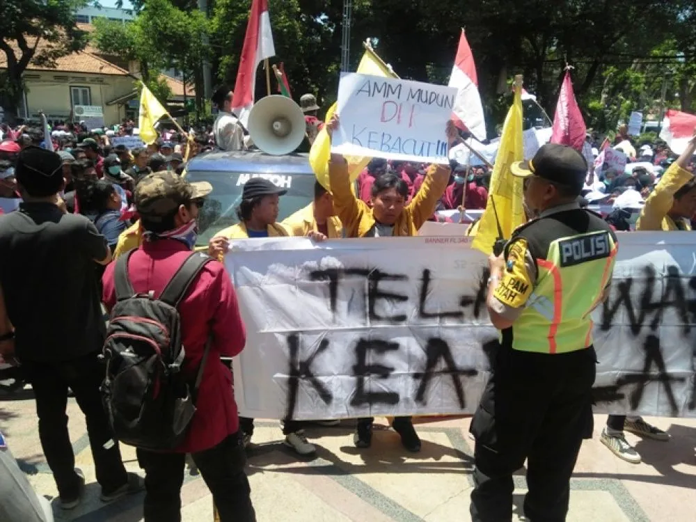 PSI Surabaya Tolak Pasal Karet 'Living Law'