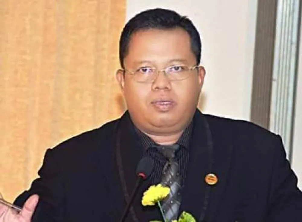 DR. Budi Prasetyo, SE. SH. MM. MH Jadi Pesakitan