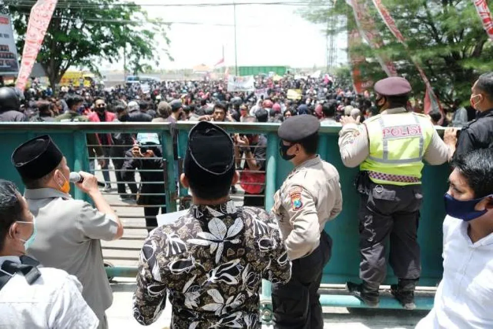 DPRD Pasuruan Menolak UU Omnibus Law